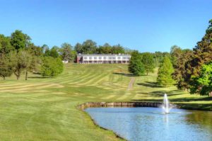 Cape Girardeau Country Club. Golf Courses in Cape Girardeau