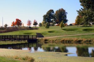 Eagles'-Landing-Golf-Course,-Belton,-MO-Lake