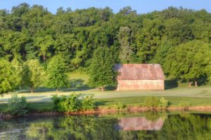 Hidden-Valley-Golf-Links,-Clever,-MO-Barn