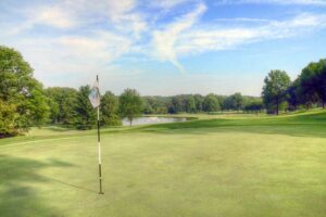 Lake-Forest-Country-Club,-Lake-St-Louis,-MO-Flag