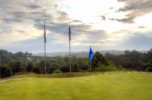 Ledgestone Country Club at Stonebridge Village. Golf Courses in Branson, Missouri