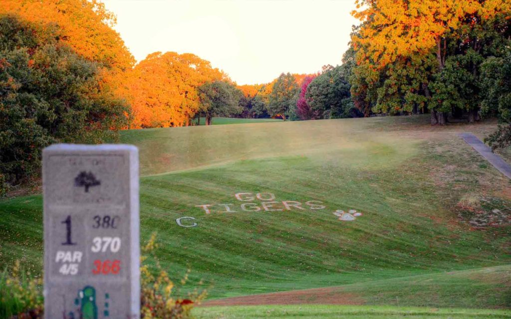 Macon County Club, Golf Courses in Macon, Missouri