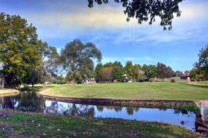 Butler Country Club. Golf Courses in Butler, Missouri