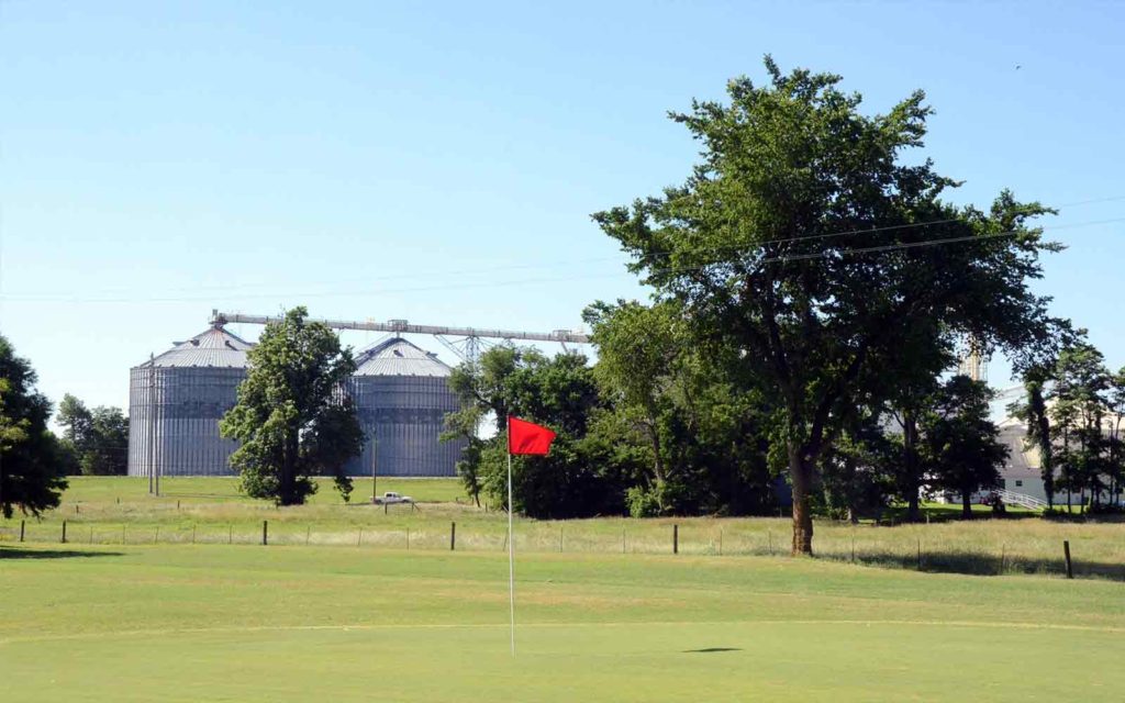 New Madrid Country Club, New Madrid Golf Courses