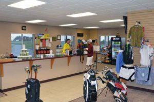 Redfield Golf and Country Club, Golf Courses in Eugene, MO