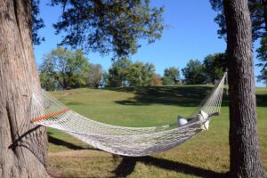 Skyview-at-Terre-du-Lac-Golf-and-Country-Club,-Bonne-Terre,-MO-Hammock