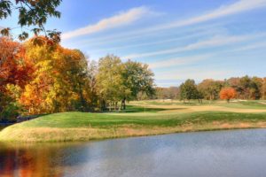 The-Country-Club-at-Loch-Lloyd,-Belton,-MO-Lake